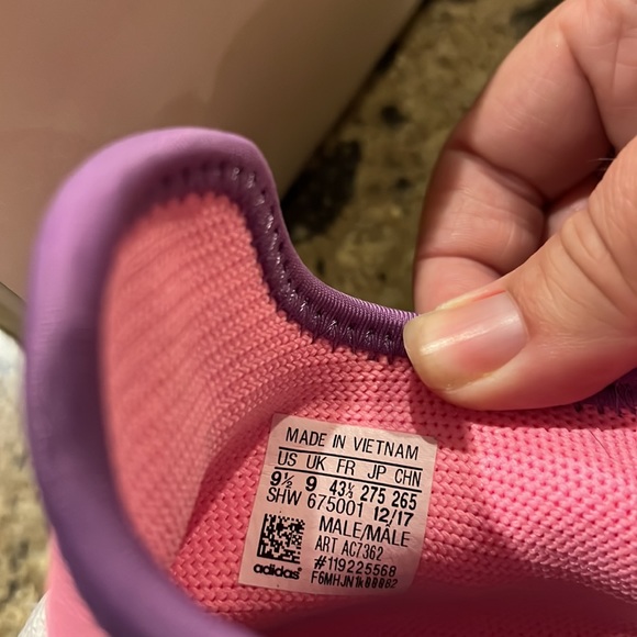 Pharrell X NMD Human Race Holi Festival Adidas - Picture 6 of 8